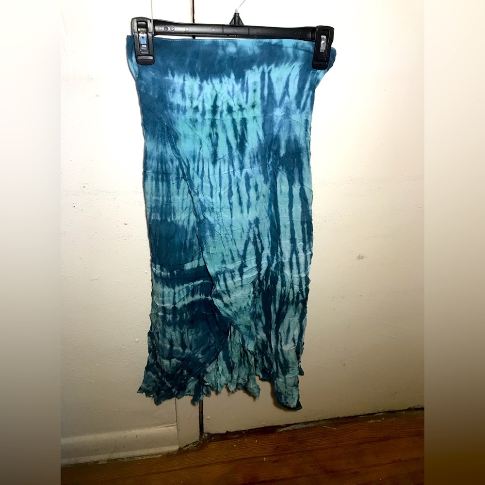 Hands to Heart Skirt